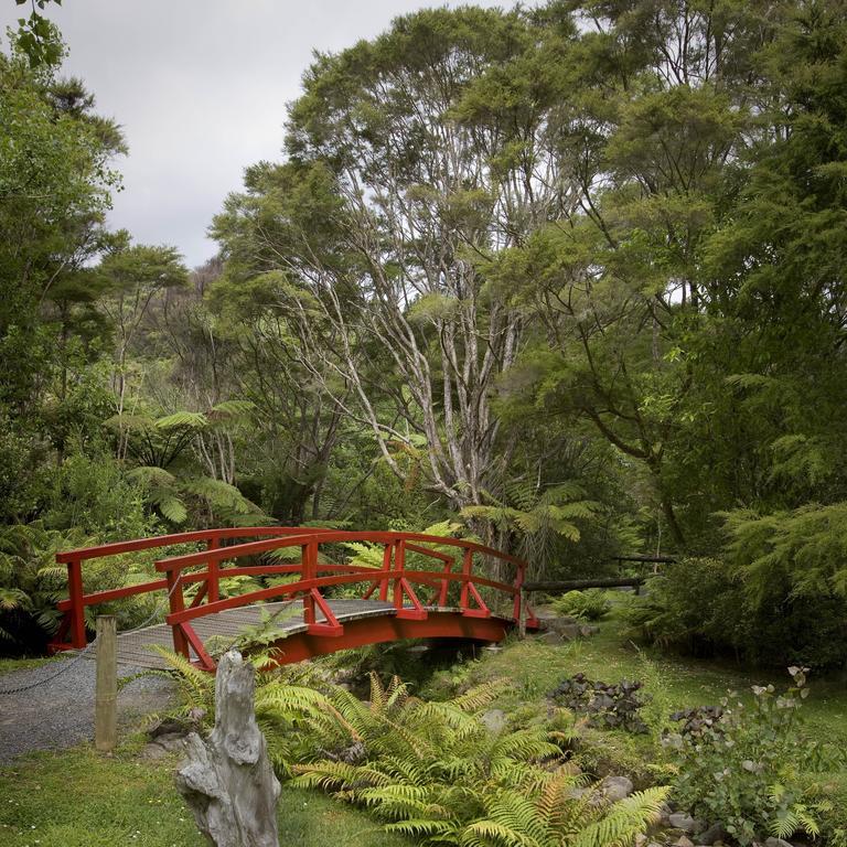 Bed and Breakfast Rapaura Watergardens Tapu Exterior foto